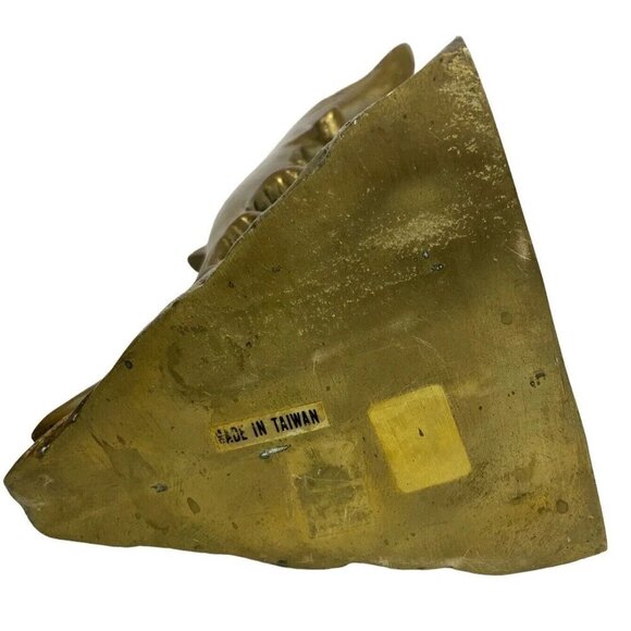 Vintage Brass Dolphin Waves Bookends Mid Century Home Library Decor Taiwan - Picture 8 of 8